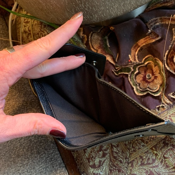 Authentic COACH 1941 Metallic gray crossgrain leather snap trifold wallet - Picture 9 of 10